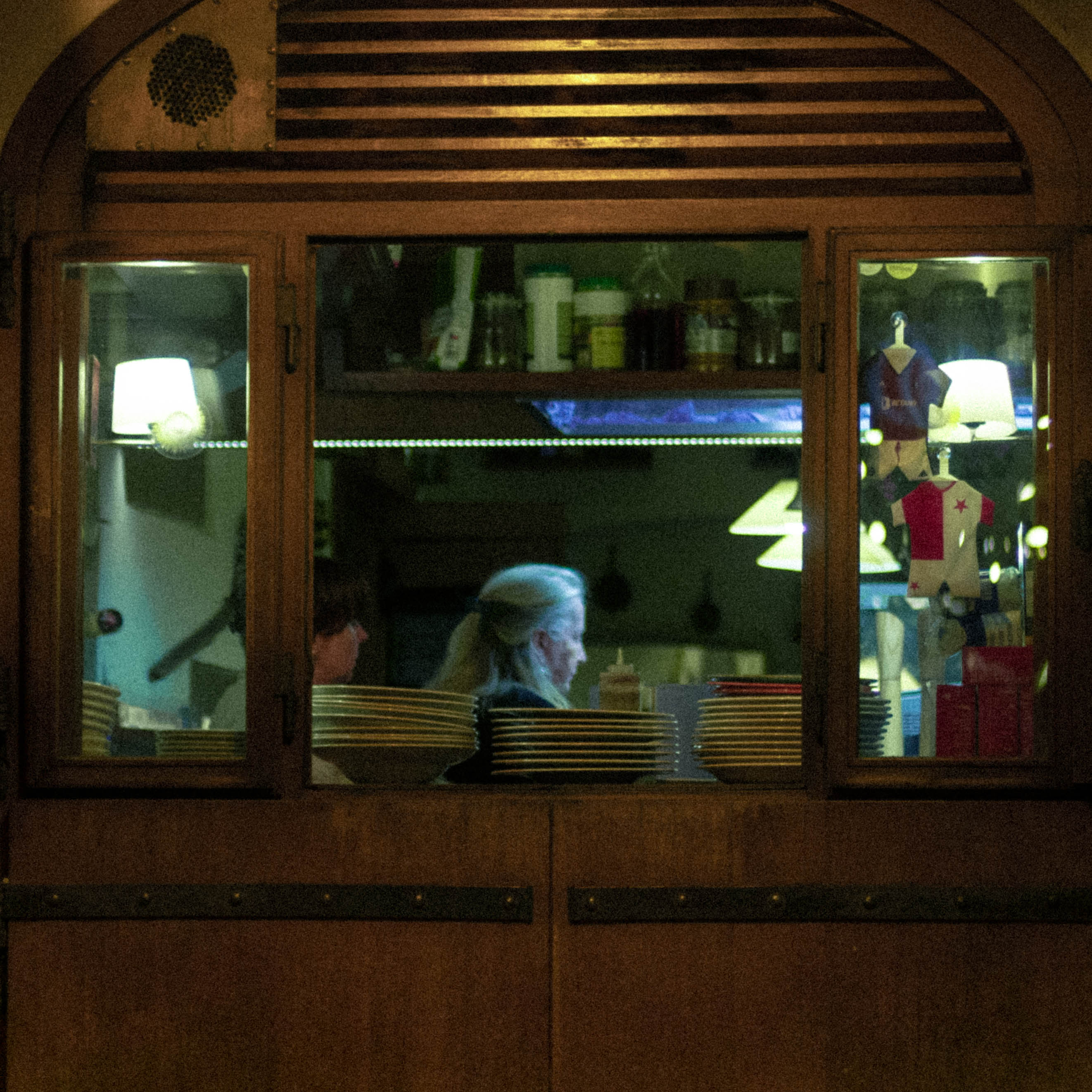 _1110159-2-2