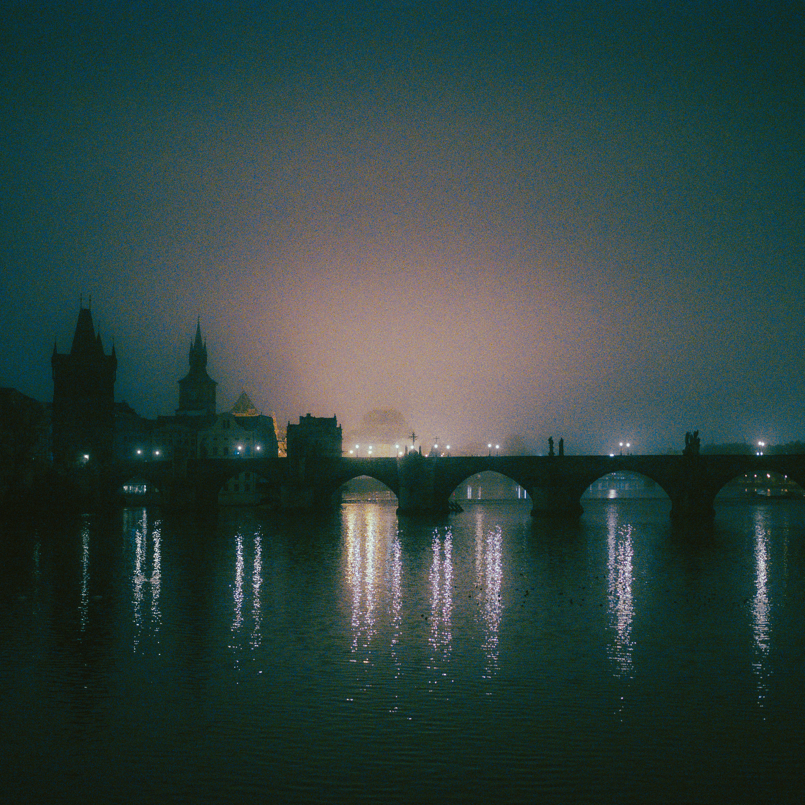 _1120063